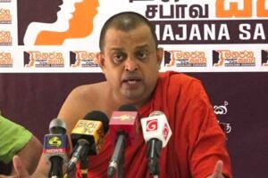 ජනාධිපතිගෙ ගෝලයෝ වල් වැදිලා, වියත්මග නොමග ගිහින් - උලපනේ සුමංගල හිමි