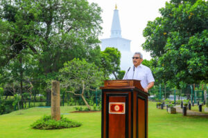 කොරෝනා වසංගතය බැරෑරුම් අභියෝගයක් වුවත් ඒ අභියෝගය බාර ගෙන ජනතාවගේ අරමුණු ඉටු කරනවා - ජනාධිපති