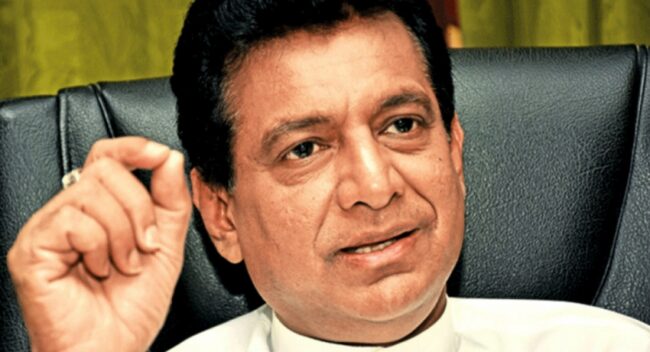 රුපියල් කෝටි 3000කට වරාය අධිකාරියට අයත් අක්කර 13ක ඉඩමක් චීනයට - අශෝක් අබේසිංහ