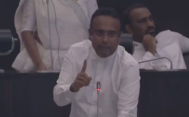 රටක් අවම වශයෙන් 10%ක ප්රමාණයක් ඍජු බදු ගෙවිය යුතුයි; ලංකාවේ 2%ක්වත් ගෙවන්නේ නැ - මනූෂ