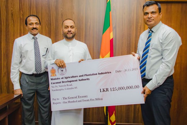 පොල් සංවර්ධන අධිකාරියේ මෙම වර්ෂයේ ආදායම භාණ්ඩාගාරයට