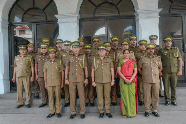 ජේලර් තනතුරේ රාජකාරි කළ නිලධාරීන් 19ක් ප්‍රධාන ජේලර් තනතුරට