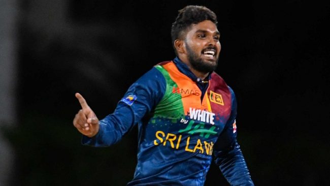 20 - 20 තුන් ඉරියව් ක්‍රීඩකයින්ගේ ශ්‍රේණිගත කිරීම් අතර වනිඳුට පළමු ස්ටානය