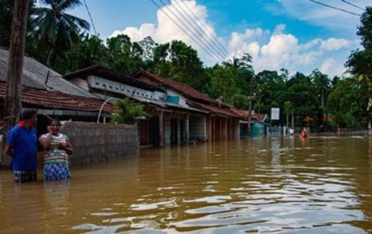 ගංවතුරෙන් බලපෑම් වූ නිවාස පිරිසිදුවට රජයෙන් රු.10,000ක්