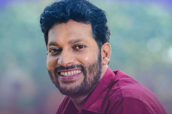 වාමාංශික පෙරමුණේ නව නායකයා නිරෝෂාන් ප්‍රේමරත්න