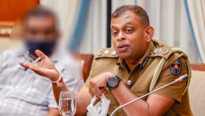 පොලිස් නිලධාරීන්ට පොලිස්පතිගෙන් චක්‍රලේඛයක්