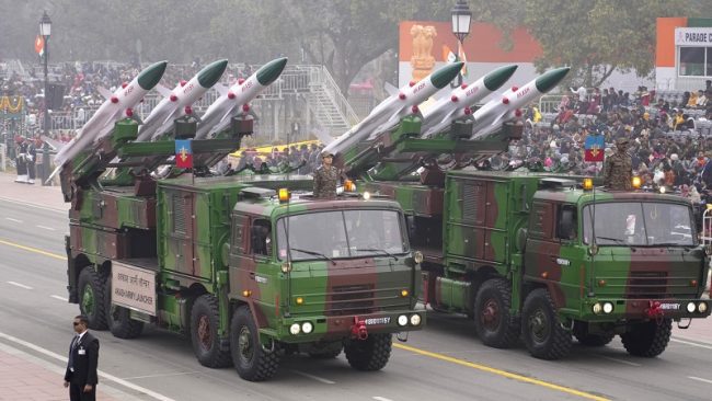 ආර්මේනියාව සහ ඉන්දියාව අතර ඩො.මි 600ක අවි සැපයුම් ගිවිසුමක්