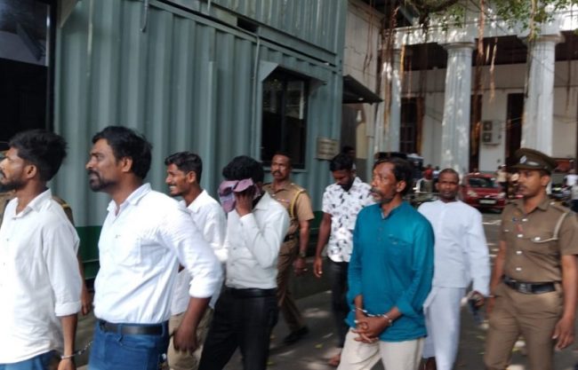තරුණයෙකු ඝාතනය කළ 05දෙනෙකුට මරණ දඬුවම