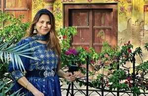 ඉන්දීයාවේ තොරතුරු පාකිස්තානයට දුන් Travel with JO අත්අඩංගුවට