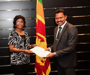 ලංකා වෛද්‍ය විද්‍යාල සභාවට නව ලේඛකාධිකාරීවරියක්