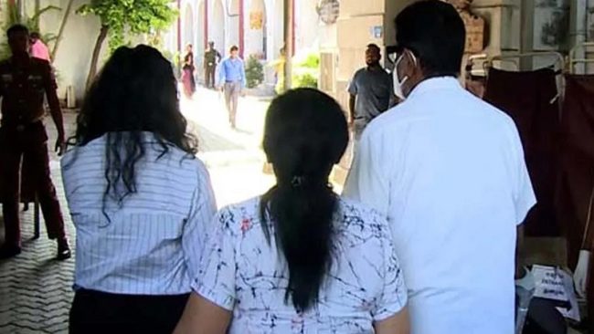 වැඩි මිලට ඖෂධ අලෙවි කිරීමට විශේෂඥ වෛද්යවරිය ඇතුළු තිදෙනා රිමාන්ඩ්