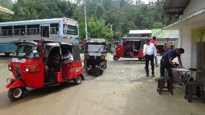 ධාවනයට නුසුදුසු වාහන 44ක් තාවකාලිකව ධාවනයෙන් ඉවතට