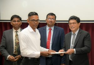 විදුලි වැට නඩත්තු බහුකාර්ය සංවර්ධන වනජිවි සහකාරවරුන්ට ස්ථිර පත්වීම්