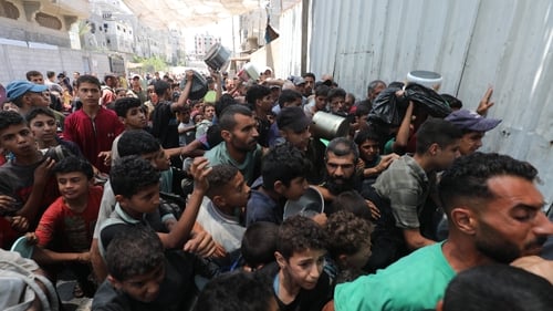 දකුණු ගාසා තීරයේ ආධාර මධ්‍යස්ථානයක තෙරපීමකින් 20ක් මරුට