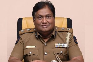 අත්අඩංගුවට ගත් හිටපු ජ්‍යෙෂ්ඨ නියෝජ්‍ය පොලිස්පති ප්‍රියන්ත ජයකොඩි රිමාන්ඩ්