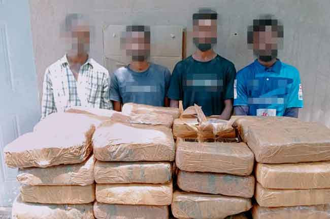 රු.මි 27ක කේරළ ගංජා තොගයක් නාවික හමුදා භාරයට