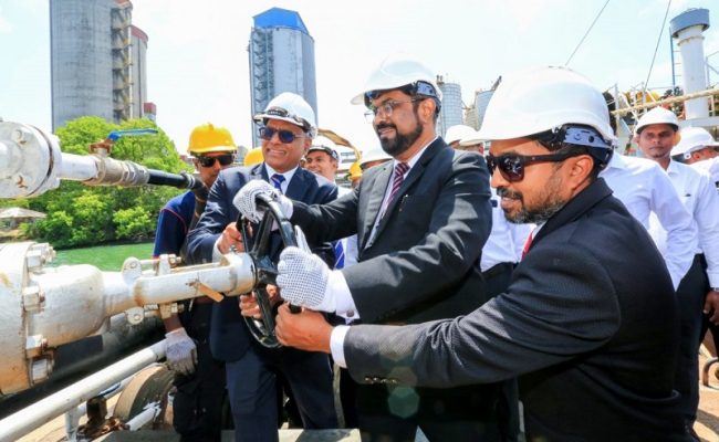 කොළඹ වරායේ නැව් තෙල් වෙළදාමට අවශ්‍යය නල පද්ධති හා පහසුකම් පුළුල් වේ