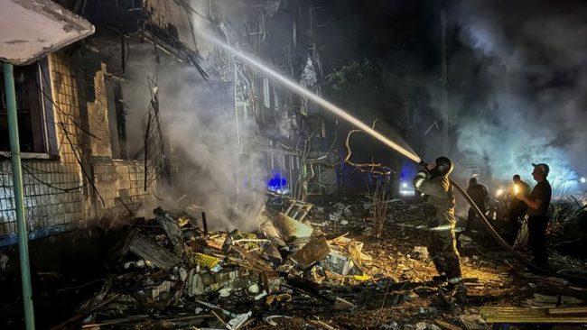 රුසියාවෙන් යුක්‍රේනයට ඩ්‍රෝන ප්‍රහාර මාලාවක්