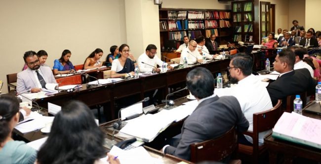 විදුලිබල මණ්ඩලයේ පාඩුව රු.මි 594,368ක්