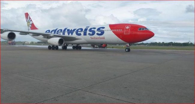 “ඊඩ්ල්වයිස්” ගුවන් සේවයේ ප්රථම ගුවන් යානය කටුනායකට