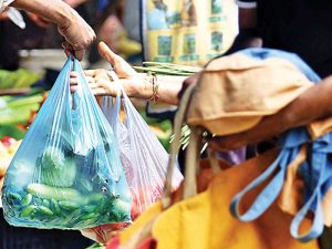 පොලිතීන් මලුවලට මුදල් අයකර ගැනීමේ සූදානමක්