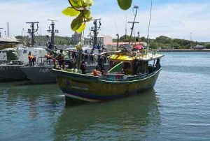 දකුණු මුහුදේ නාවික හමුදාව භාරයට ගත් යාත්‍රාවේ මත්ද්‍රව්‍ය kg 53ක්