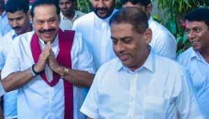 මහින්දගේ බොඩි ගාඩ්ගේ වත්කම් - බස් 10යි; ටිපර් 8යි; ෂෙඩ් 1යි; බැංකු 32ක මූල්‍ය ආයතන 47ක මුදල් තැන්පතු