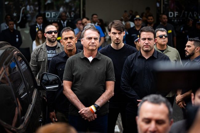 බ්‍රසීල හිටපු ජනාධිපතිවරයාට වසර 27ක සිර දඩුවම්