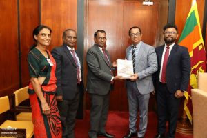 විගණකාධිපතිගේ 2024 වාර්ෂික වාර්තාව කථානායකට