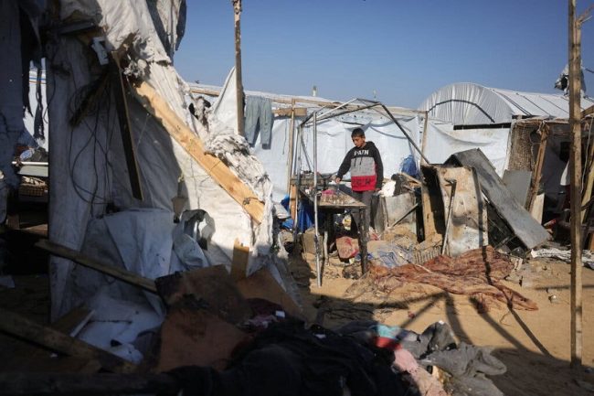 ඊශ්රායල ගුවන් ප්රහාරයකින් පලස්තීනයේ 5ක් මරුට