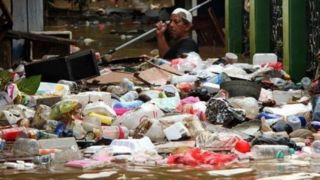 ගංවතුරෙන් එක්වූ කැලිකසළ 50%ක් ඉවත් කරයි