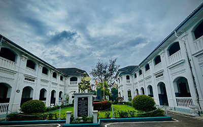 නාලන්දේ ගුරුවරියන්ට විදුහල්පතිගෙන් මනෝවෛද්ය උපදේශන