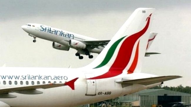 මැදපෙරදිග ශ්‍රී ලංකන් ගුවන් ගමන් නවතයි