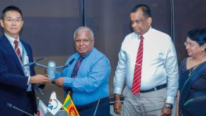 JICA වෙතින් මාර්ග සංවර්ධන අධිකාරියට ඩ්‍රෝන කැමරා