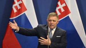 යුක්රේනයට ලබාදී ඇති විදුලි සැපයුම විසන්ධි කරනවා - ස්ලෝවැකියා අගමැති