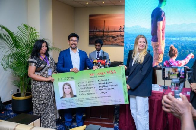 ශ්‍රී ලංකාව ප්‍රථම ‘ඩිජිටල් නෝමඩ්’ වීසා බලපත්‍රය නිකුත් කරයි