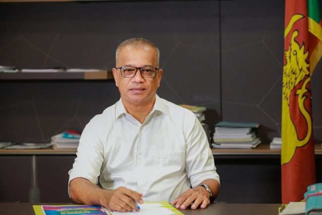 මහජනතාවගේ ගැටළු ඇමැති ලාල් කාන්තට කියන්න දුරකථන අංකයක්