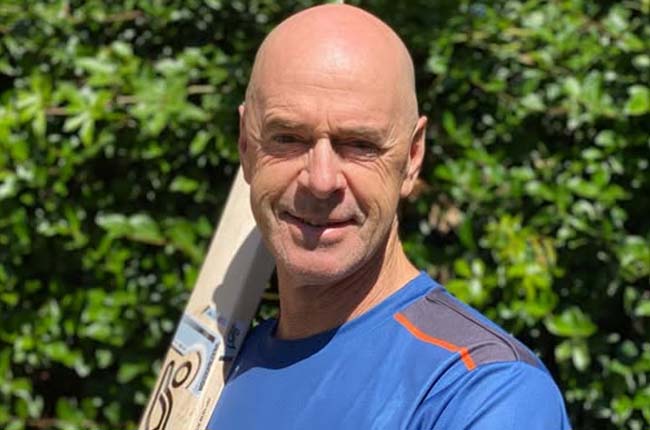 ශ්‍රී ලංකා කාන්තා ක්‍රිකට් ප්‍රධාන පුහුණුකරු ලෙස ජේමි සිඩ්න්ස්