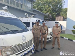 පොලිස් සමීප රූප ආවේක්ෂණ කැමරා කොට්ඨාසයට නවීන කැමරා සහිත වෑන් රථ 2ක්