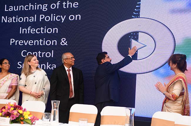 මෙරට සෞඛ්‍ය පද්ධතියේ ගුණාත්මකභාවයට ක්‍රියාකාරී සැලසුම් 03ක් නිල වශයෙන් ප්‍රකාශයට