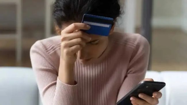 හඳුනා නොගත් සබැඳි (Links) විවෘත කරන්න එපා - පොලීසිය