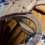 අරක්කු බෝතලයක් අල්ලස් ගත් කොස්තාපල්වරයෙකු අත්අඩංගුවට