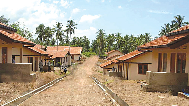 2015 – 2019 වර්ෂවල ආරම්භ කළ නිවාස ව්‍යාපෘති සම්බන්ධ ගැටළු නිරාකරණයට විශේෂඥ කමිටුවක් අන්තර් පළාත් මගී සේවා අවසරපත්‍ර ලබාදීමේදී නව ක්‍රමවේදයක් ක්‍රියාත්මක කිරීම පිණිස 2023-12-11 දින පැවති අමාත්‍ය මණ්ඩල රැස්වීමේදී අනුමැතිය හිමිව ඇත. ඒ අනුව සකස් කරනු ලැබූ නව ක්‍රමවේදය සමාලෝචනය කිරීමෙන් අනතුරුව 2025 අංක 8 දරන ජාතික ගමනාගමන කොමිෂන් සභා (සංශෝධන) පනතේ සඳහන් නිර්ණායකයන්ද සැලකිල්ලට ගනිමින් මෙලෙස අන්තර් පළාත් මගී සේවා අවසර පත්‍ර ලබාදීම සඳහා නව ක්‍රමවේදයක් ජාතික ගමනාගමන කොමිෂන් සභාව විසින් සකස් කර ඇත. මගී ප්‍රවාහන ක්ෂේත්‍රයේ දැනට ක්‍රියාශීලීව සිටින බස් රථ හිමියන් ආරක්ෂා වන පරිදිත් නව ආයෝජකයින්ට පොදු ප්‍රවාහන සේවා සැපයීමට ඇති අවස්ථාවන් පුළුල් කිරීම මගින් ගුණාත්මක සේවාවක් ලබාගැනීමට මගීන්ට ඇති අයිතිය තහවුරු වන පරිදි එම ක්‍රමවේදය සකස් කර ඇත.