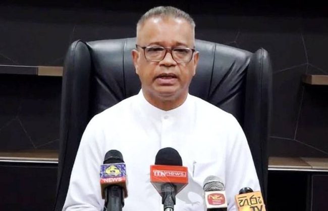 ලාල්කාන්තව අත්අඩංගුවට ගන්නෙයි ලාල්ට එරෙහිව පැමිණිල්ලක්