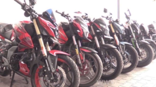යතුරුපැදි සංදර්ශන පැවැත් වූ තරුණයින් 22ක් අත්අඩංගුවට