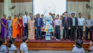 ප්ලාස්ටික් ස්මාර්ට් ගීතයට එක්වූ ‘හෙලෝ කිටී’