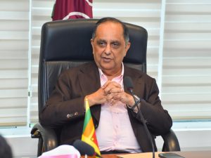 බස්නාහිර පළාත් ආණ්ඩුකාරවරයා ධුරයෙන් ඉල්ලා අස්වීමට අවශ්‍ය බව දන්වයි