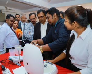 ග්‍රාමීය ව්‍යවසායකයා ජාතික ආර්ථිකයේ කොටස්කරුවෙක් කිරීම ඉලක්ක කර වැඩපිළිවෙලක්