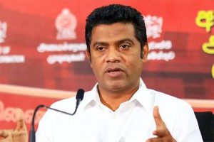 අතරමඟ නතර කළ ගොඩනැඟිලි ගැන ආණ්ඩුවෙන් තීරණයක්