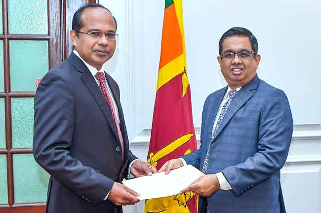 ප්‍රවාහන, මහාමාර්ග සහ නාගරික සංවර්ධන අමාත්‍යාංශයට නව ලේකම්වරයෙක්